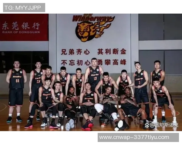 CBA2018季后赛精彩对决山东队与江苏队的巅峰对抗回顾